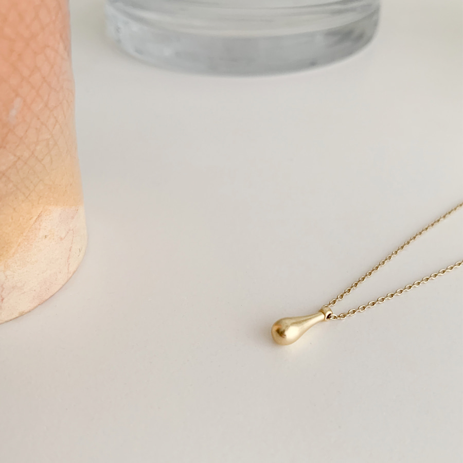 WATERDROP GOLD NECKLACE